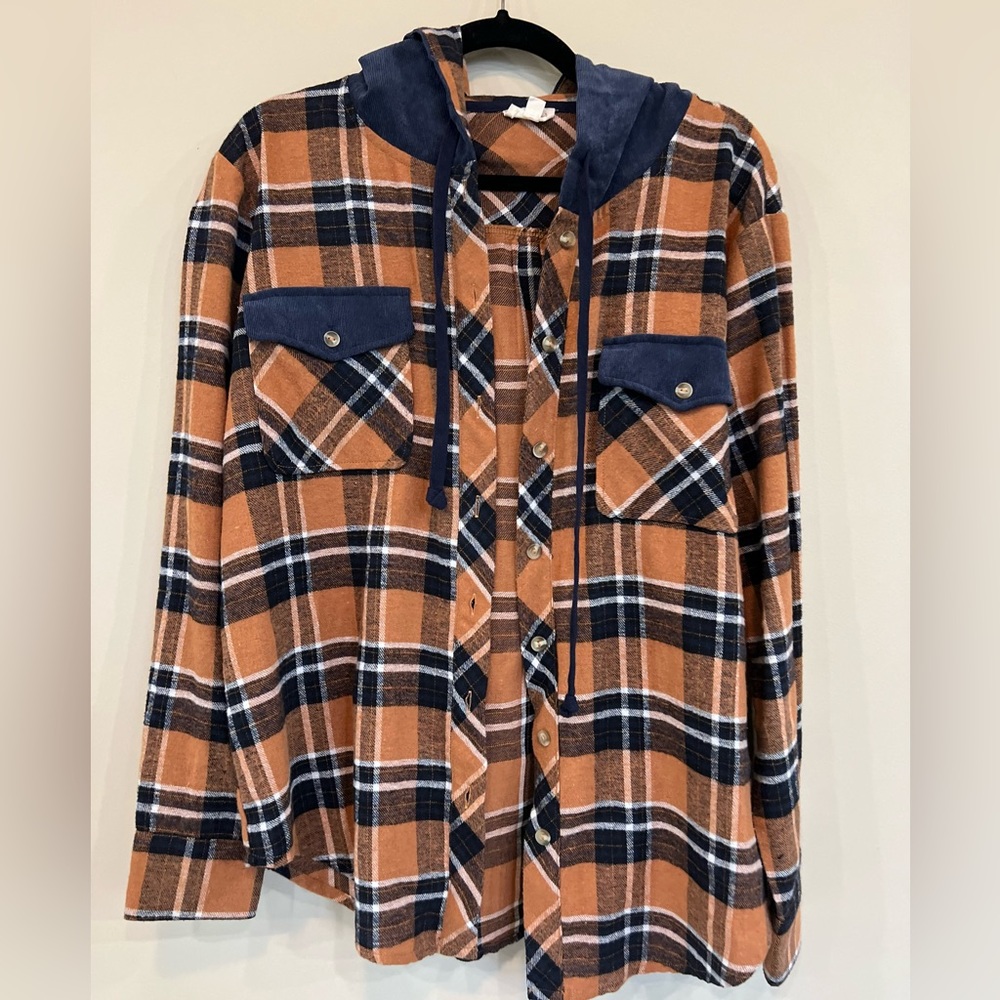 Amazon hooded plaid shirt